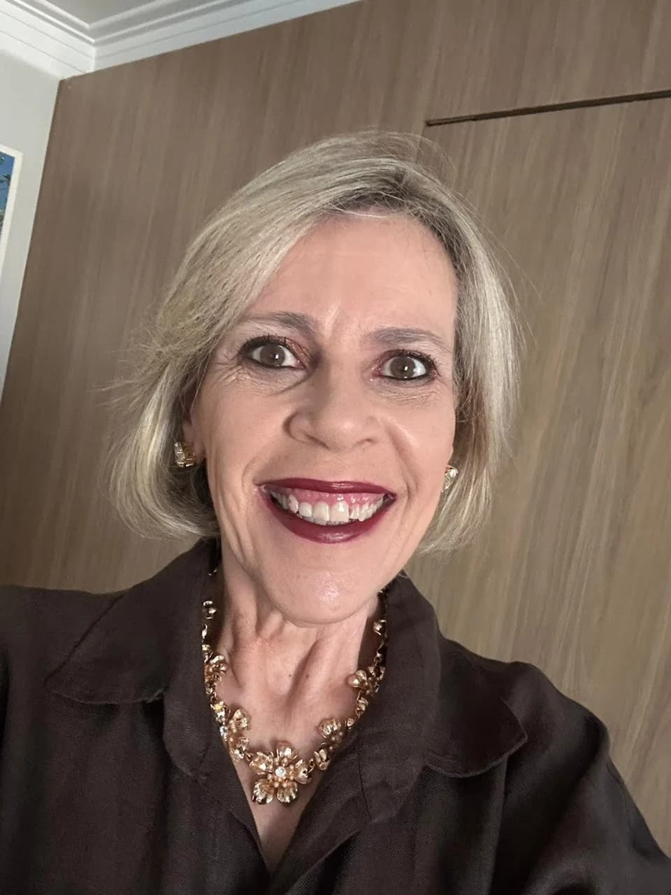 Profª. Dra. Patrícia Ferrari